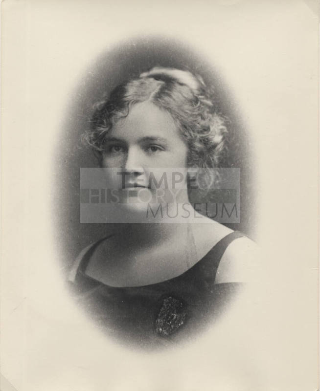 Sallie Hayden, 1900