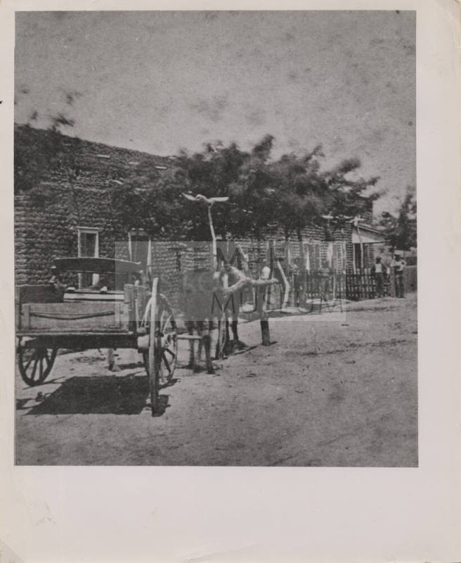 Wagon Outside La Casa Vieja