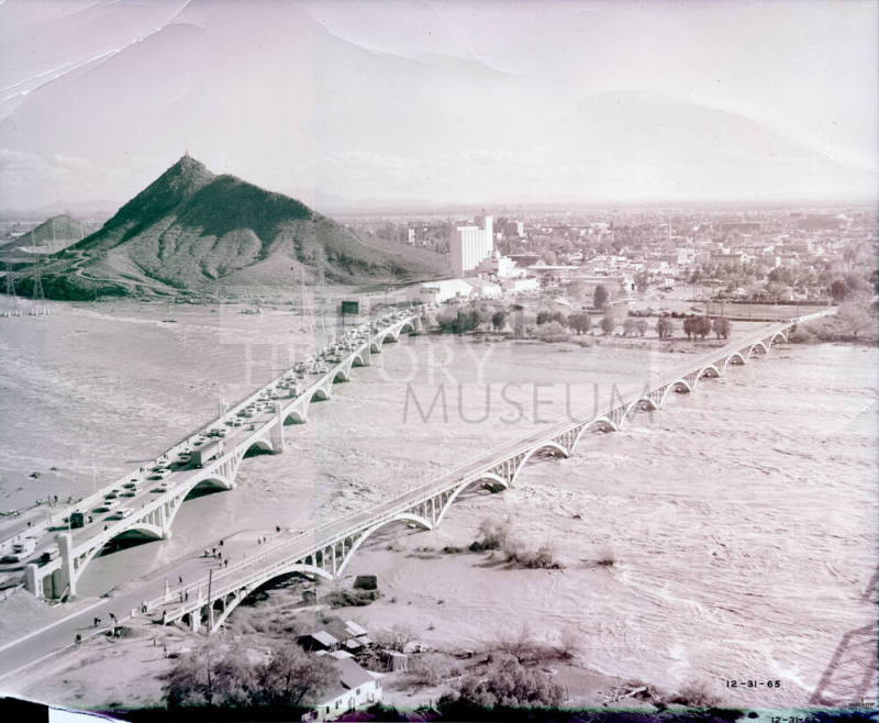 Aerial Photograph of Mill Ave and Ash Ave Bridges (1965) with flowing river