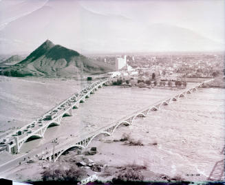 Aerial Photograph of Mill Ave and Ash Ave Bridges (1965) with flowing river