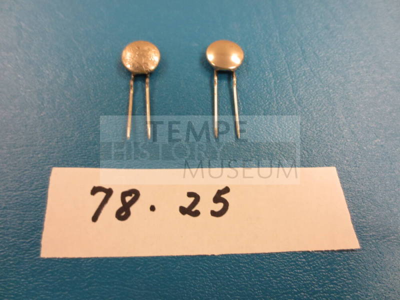 Upholstery pins