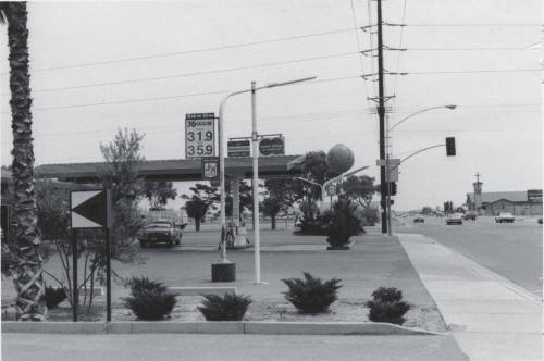 Union 76 Gasoline Station - 840 East Southern Avenue, Tempe, Arizona