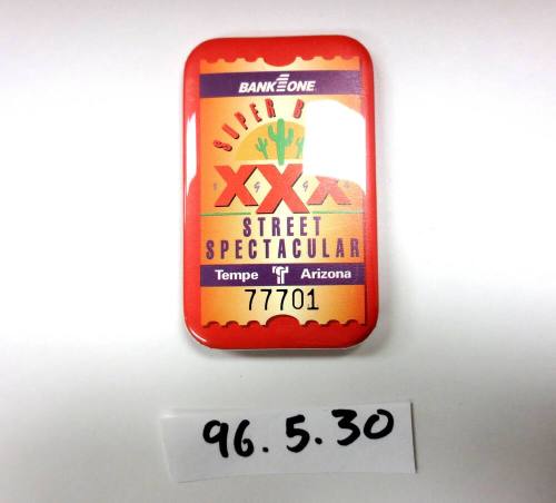 pin street spectaculer-super bowl