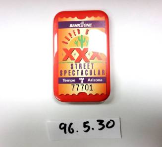 pin street spectaculer-super bowl