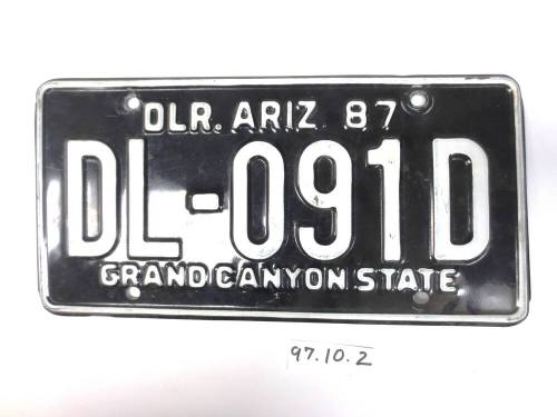 License plate, DL-091D, dealer