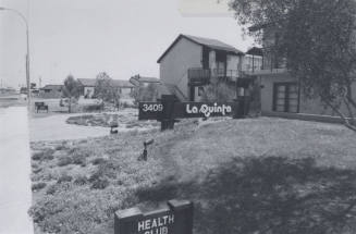 La Quinta Apartments - 955 East Southern Avenue, Tempe, Arizona
