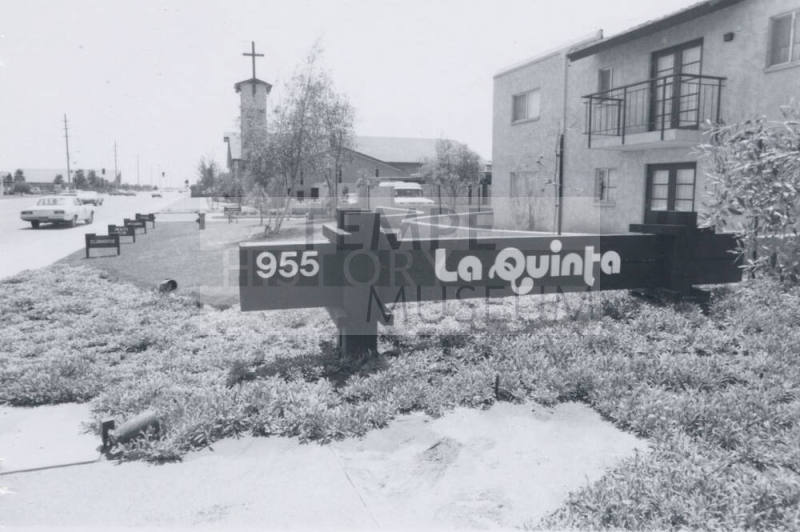 La Quinta Apartments - 955 East Southern Avenue, Tempe, Arizona