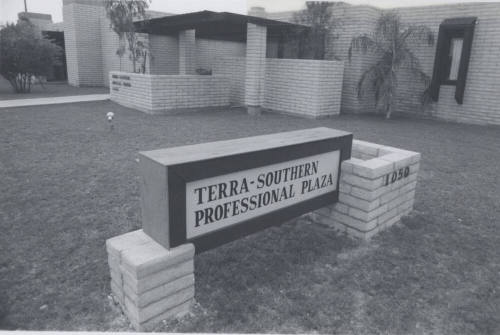 Terra Southern Professional Plaza - 1050 East Southern Avenue, Tempe, Arizona