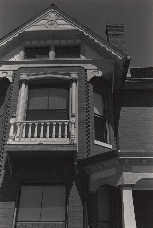 Petersen House upper landing and windows Peak