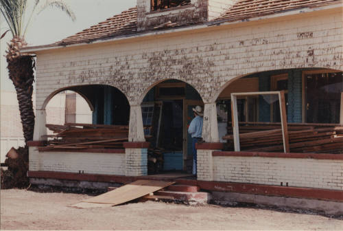 Close View of Moeur House porch during restoration