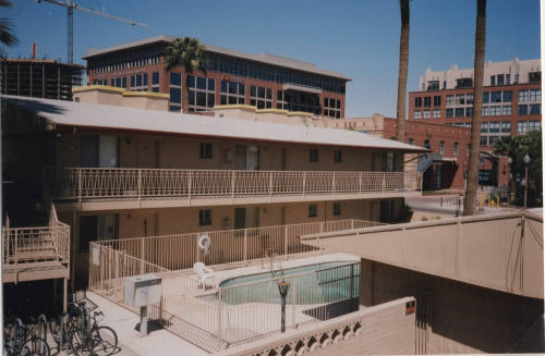 Travelodge and its neighborhood