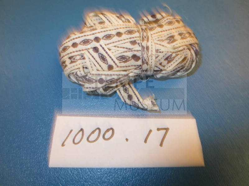 Ribbon Wrapped 1/2"