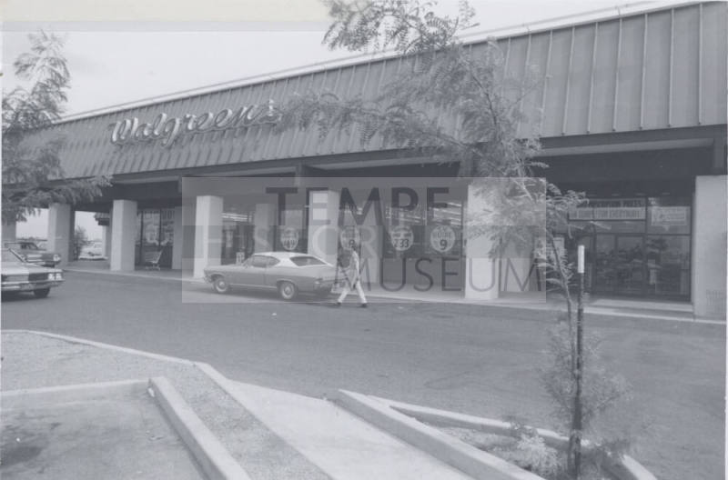 Walgreen's Drug Store - 1719 East Southern Avenue, Tempe, Arizona