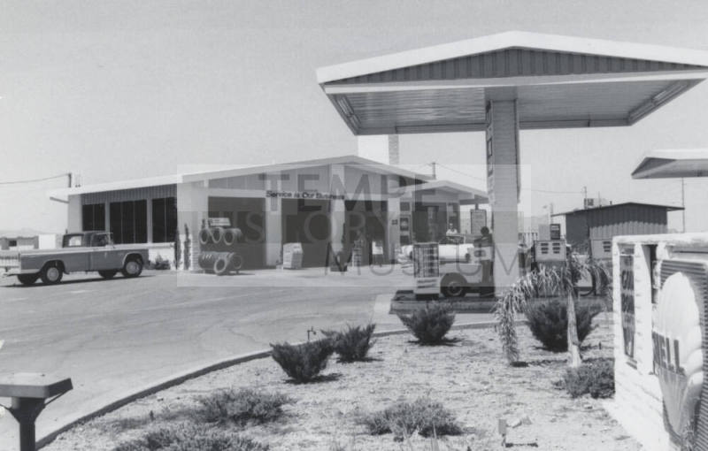 Shell Gasoline Station - 1735 East Southern Avenue, Tempe, Arizona