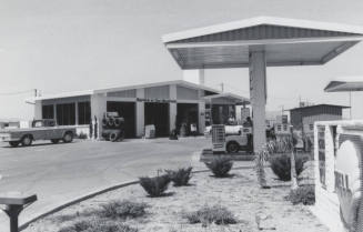 Shell Gasoline Station - 1735 East Southern Avenue, Tempe, Arizona