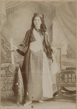 Magdalena Gonzales Sigala, queen of Fiestas Patrias, Tempe