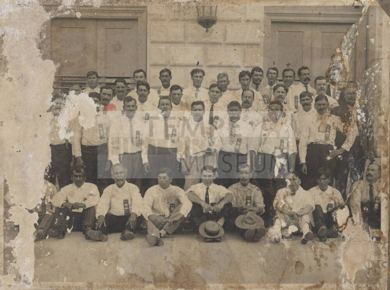 Liga Protectora Latina group picture