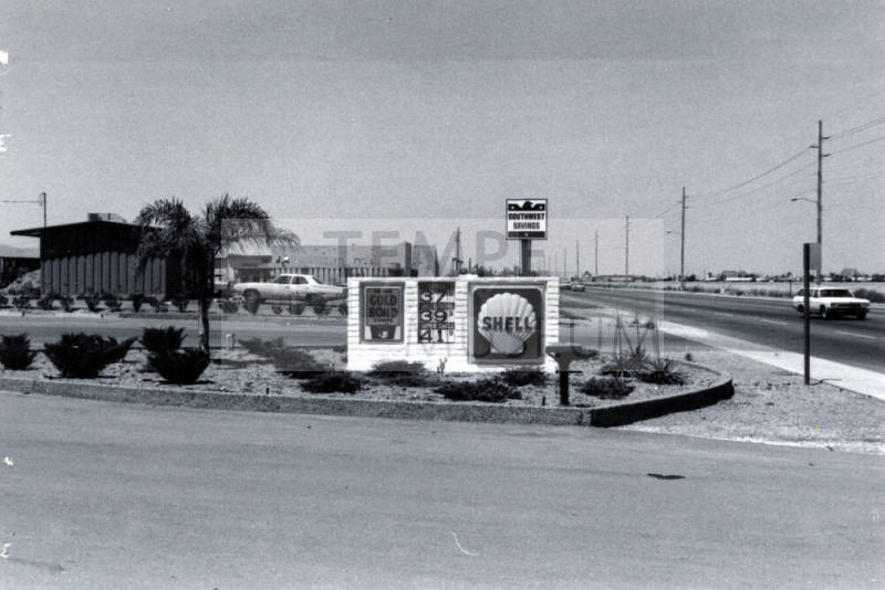 Shell Gasoline Station - 1735 East Southern Avenue, Tempe, Arizona