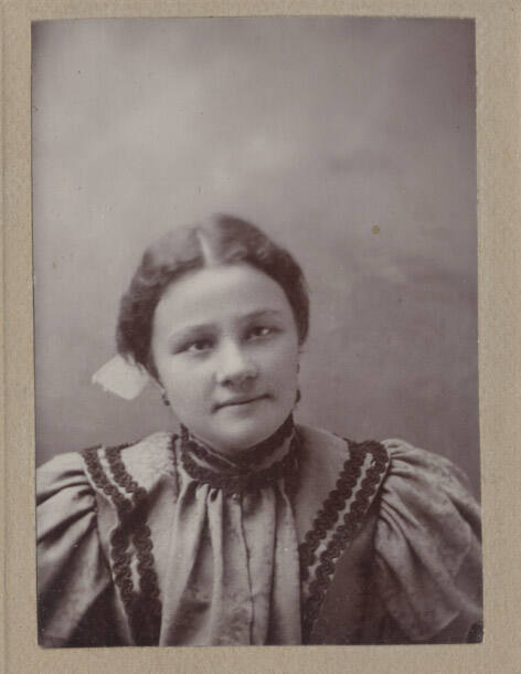 Portrait of Jula Wolven, a friend of Magdalina Sigala