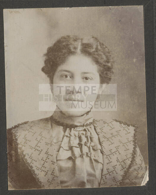 Head pose of a young woman