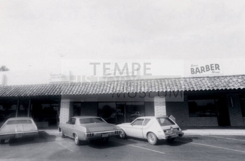 Darlene's Hair Fashions - 1820 East Southern Avenue, Tempe, Arizona