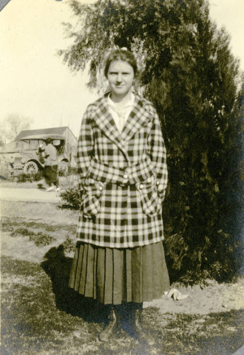 Nellie Cavender