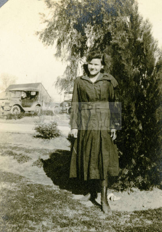Unknown woman