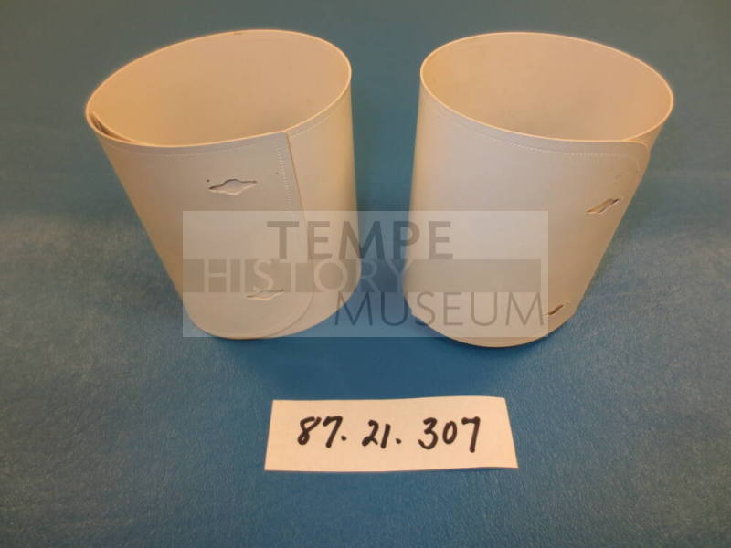 Men's shirt sleeve cuff stays