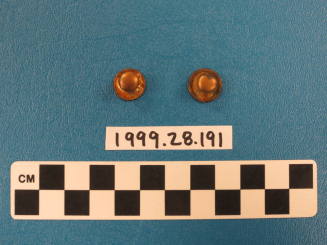 Two Buttons - one identified "Plate" and the other identified "King"