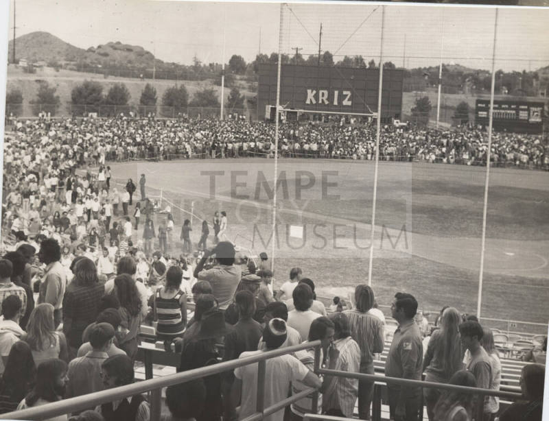 KRIZ Concert