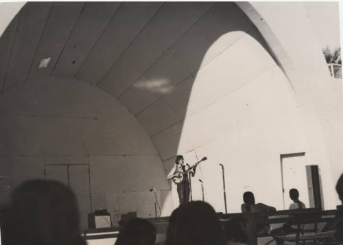 Banjo Player at Encanto Park "Shell"