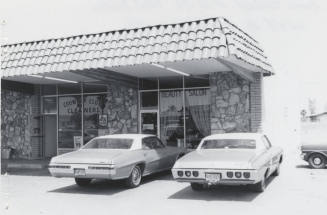 Beauty Salon - 2048 East Southern Avenue, Tempe, Arizona
