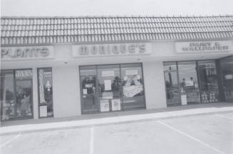 Monique's Restaurant and Deli - 2064 East Southern Avenue, Tempe, Arizona