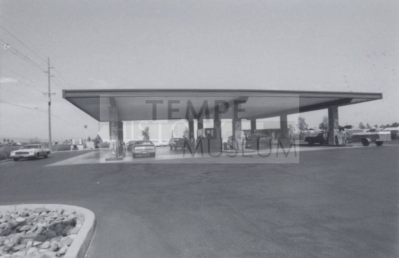 Vickers Gasoline Station - 2188 East Southern Avenue, Tempe, Arizona