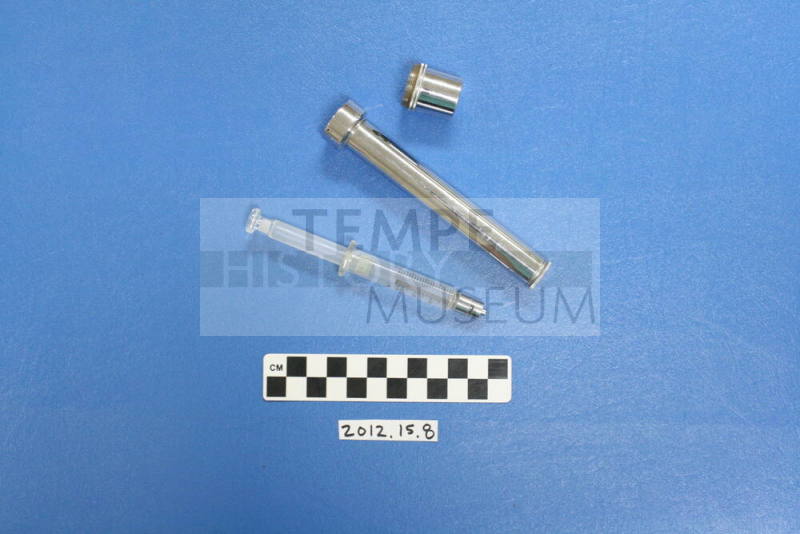 Medical Piston Syringe in Metal Tube Case