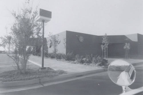 Valley National Bank - 2528 West Southern Avenue, Tempe, Arizona