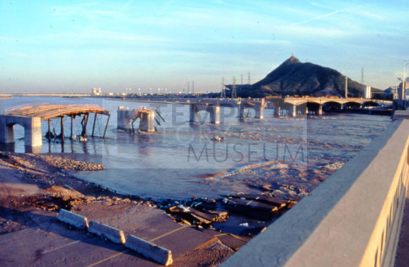Looking SSE towards Tempe Butte at remains of new Mill Avenue Bridge under construction due to flood.