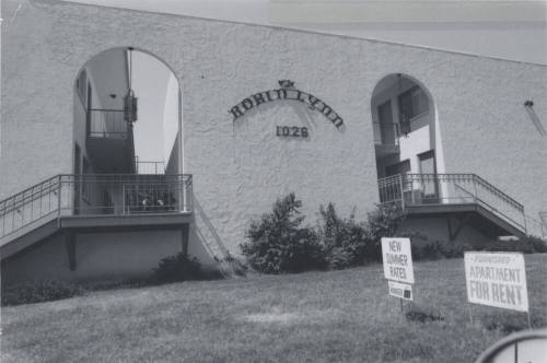 Robin Lynn Apartments - 1026 East Spence Avenue, Tempe, Arizona