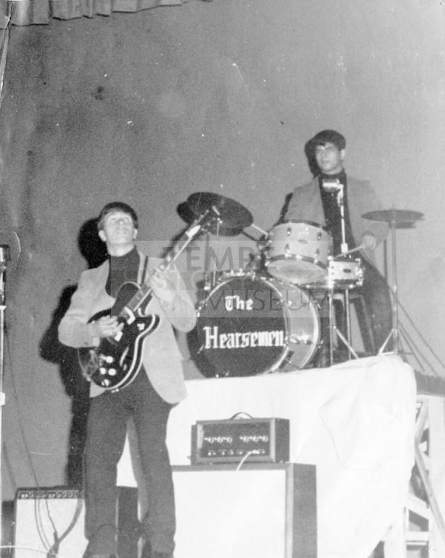 Hearsemen Drummer and guitar