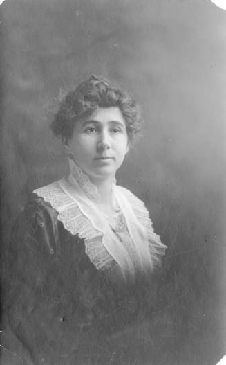 Portrait of Mrs. E.G. Decker (Una Belle Hanna)