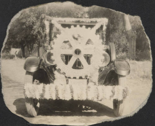 Tempe Rotary Car Float
