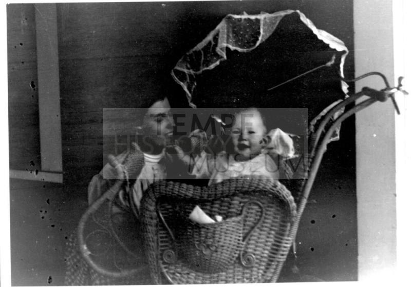 Image of Ruby Tucker Woolf and (Charles) Harold Woolf