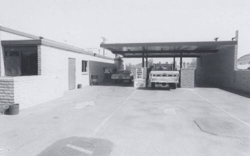 University Car Wash - 28 West University Drive, Tempe, Arizona