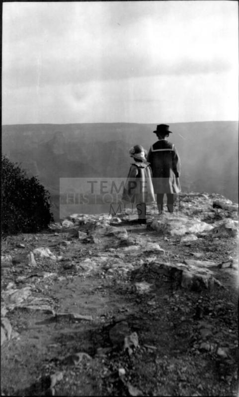 Dorothy and Charles Harold at the Grand Canyon