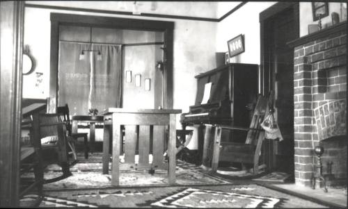 interior of 806 Maple St.