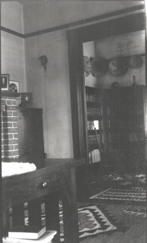 Image of interior of 806 Maple St.