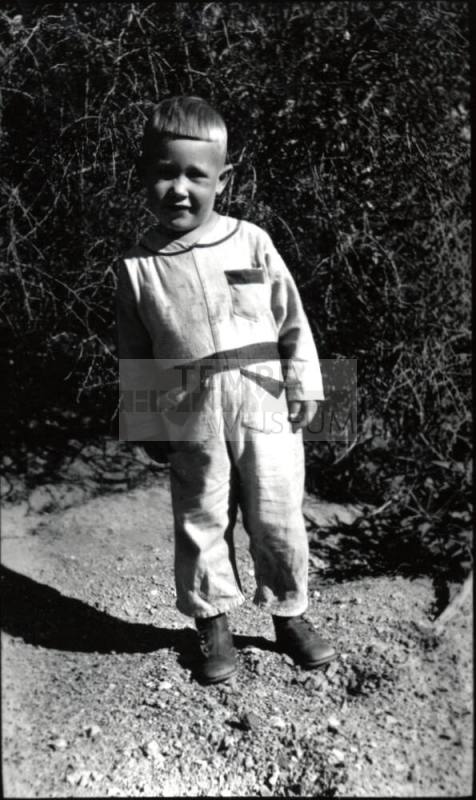 Irene Woolf Carruthers' son