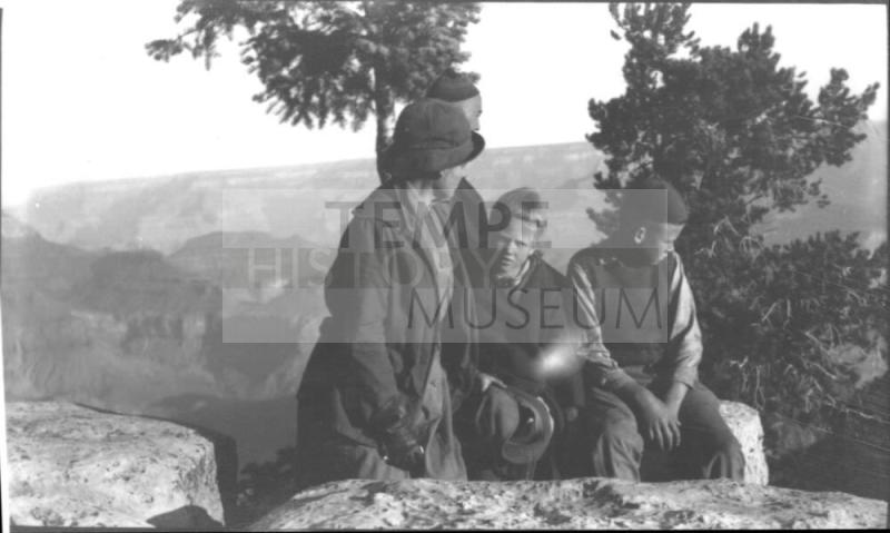 Ruby, Charles Harold, Dorothy Woolf and Charles Custis (?) at the Grand Canyon