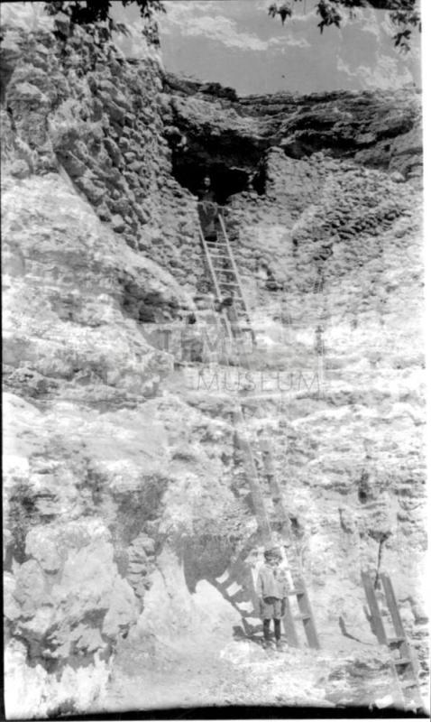 Charles Harold and Dorothy Woolf at Montezuma's Castle