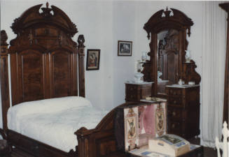 Antique Bedroom at Petersen House